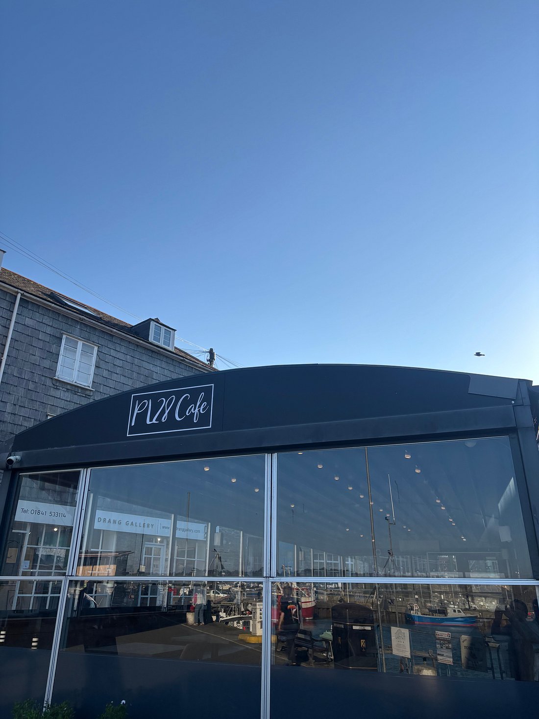 PL28 Cafe photo 8